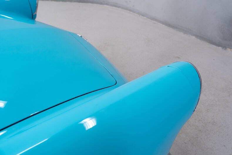 1956 Ford Thunderbird