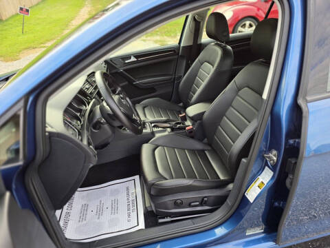 2017 Volkswagen Golf TSI SEL