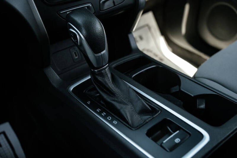2017 Ford Escape S
