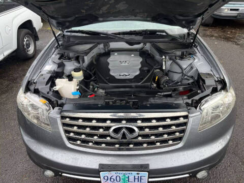 2005 Infiniti FX35