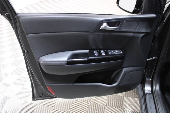 2022 Kia Sportage EX