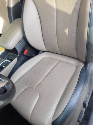 2019 Hyundai Santa Fe Limited 2.4L