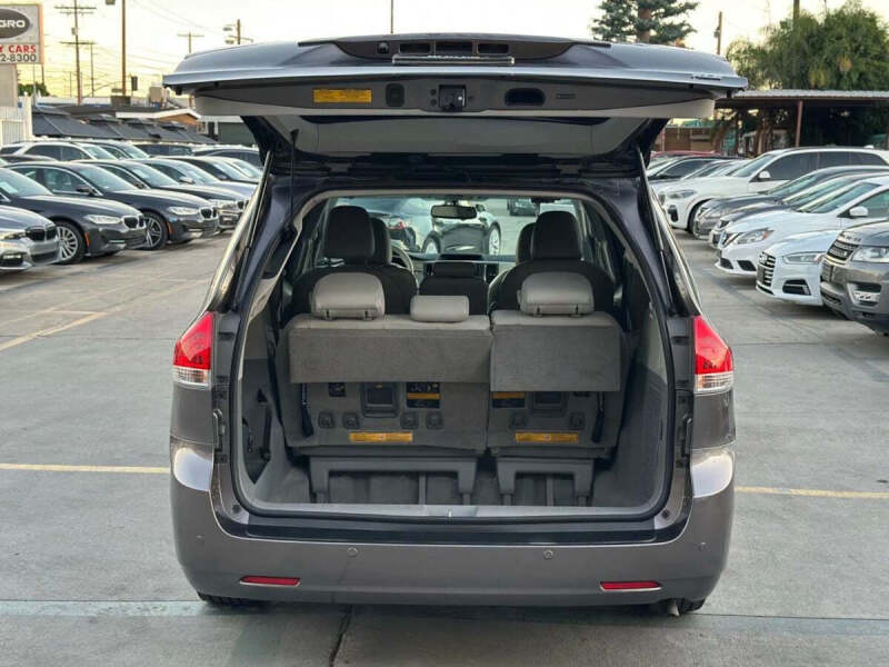 2013 Toyota Sienna