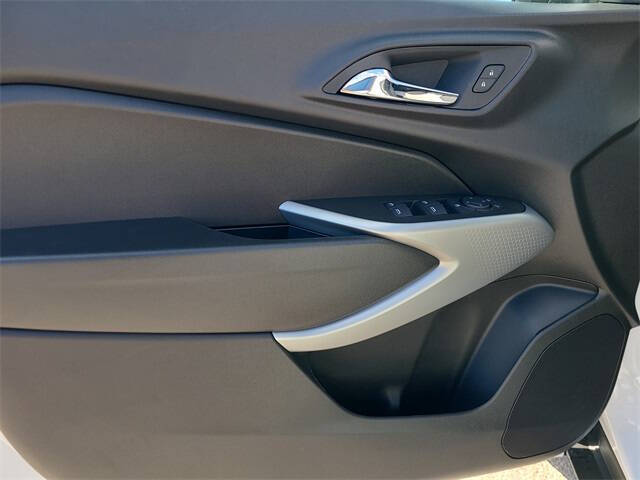 2026 Chevrolet Trax RS