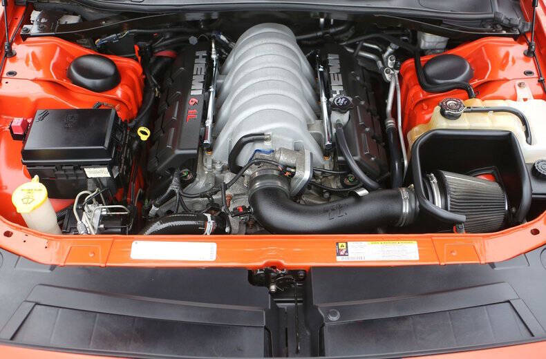 2008 Dodge Challenger SRT8