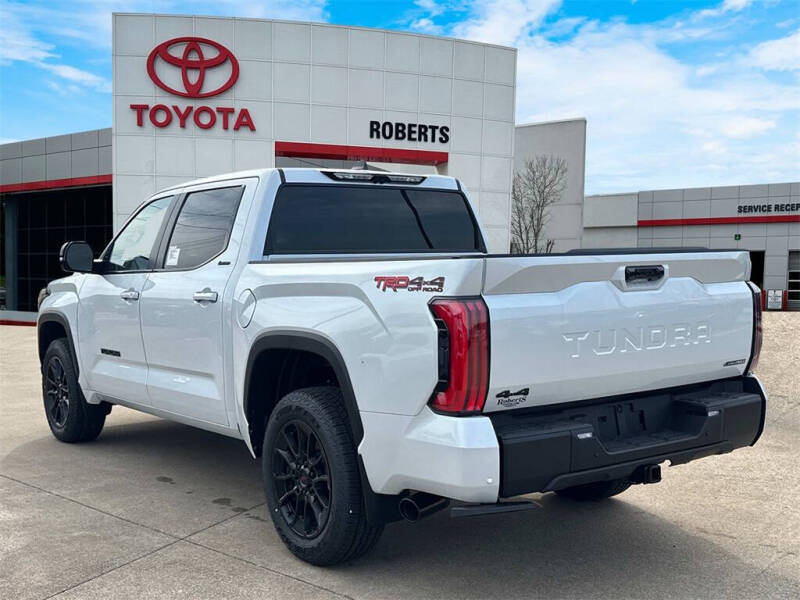 2025 Toyota Tundra Limited HV