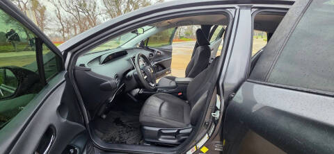 2016 Toyota Prius Two