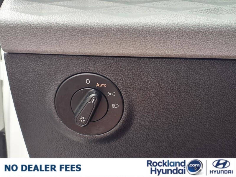 2022 Volkswagen Taos S 4Motion