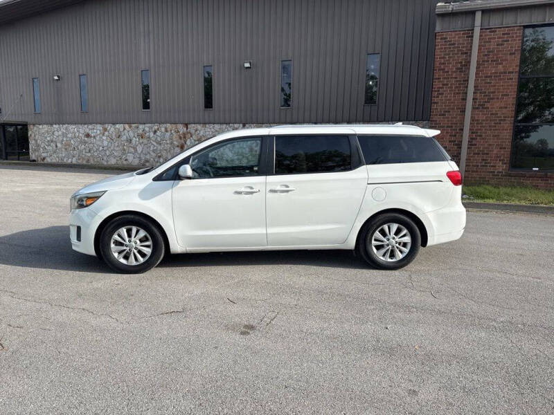 Used 2015 Kia Sedona LX with VIN KNDMB5C11F6039862 for sale in Maysville, KY
