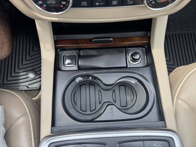 2014 Mercedes-Benz GL-Class GL 550 4MATIC