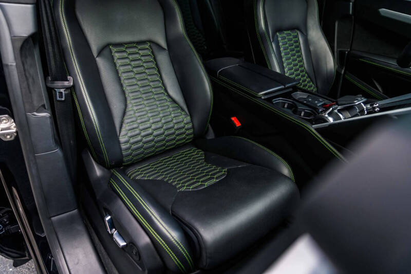 2019 Lamborghini Urus