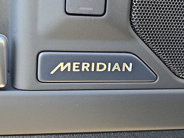 2026 Land Rover Defender 110 P300 S