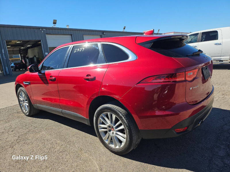 2019 Jaguar F-PACE 30t Prestige