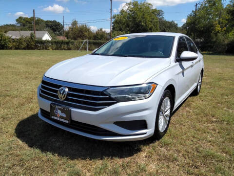 2019 Volkswagen Jetta for sale at LA PULGA DE AUTOS in Dallas TX