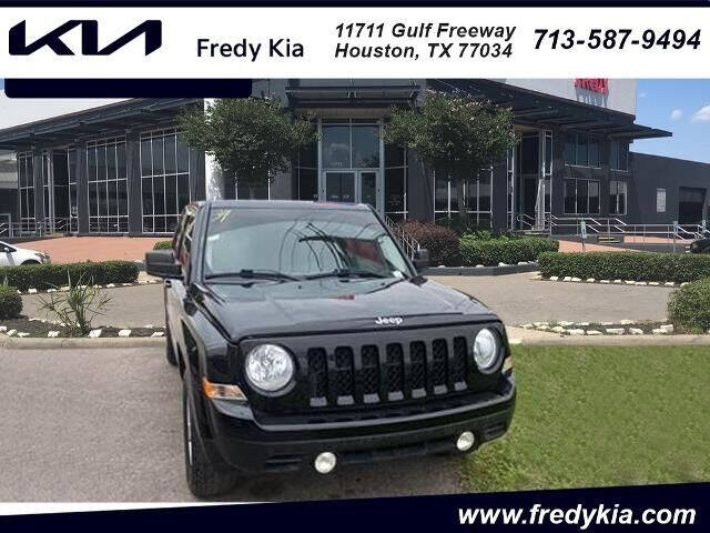 2015 Jeep Patriot for sale at FREDY KIA USED CARS in Houston TX