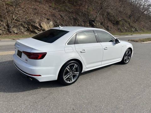 2018 Audi A4 2.0T quattro Premium Plus