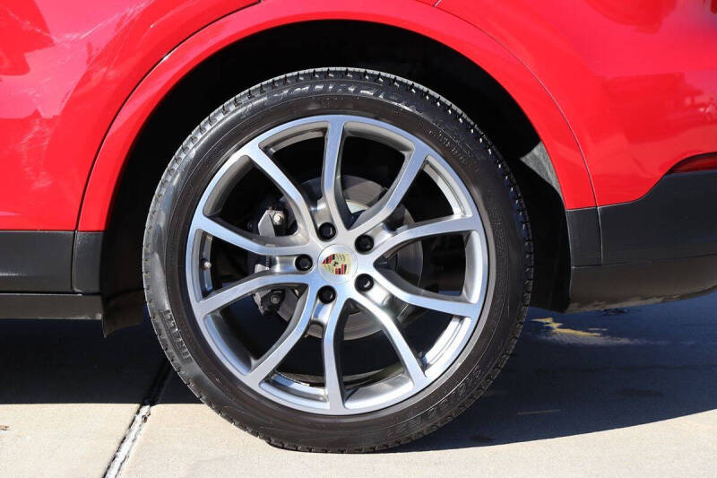 2023 Porsche Cayenne