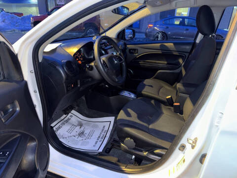 2020 Mitsubishi Mirage ES