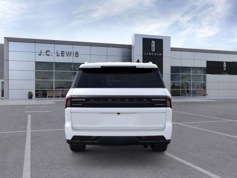 2025 Lincoln Navigator L Black Label