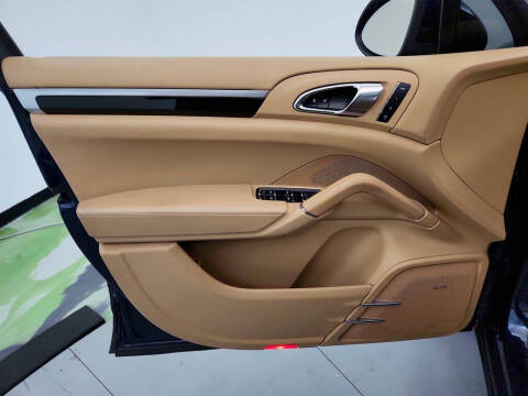 2014 Porsche Cayenne S
