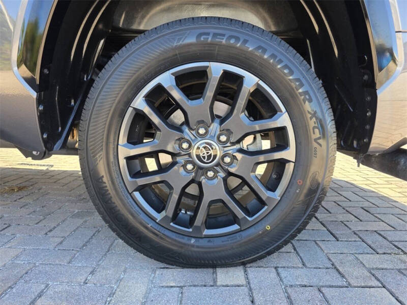 2023 Toyota Tundra Platinum HV