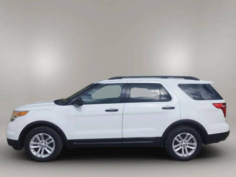 2015 Ford Explorer