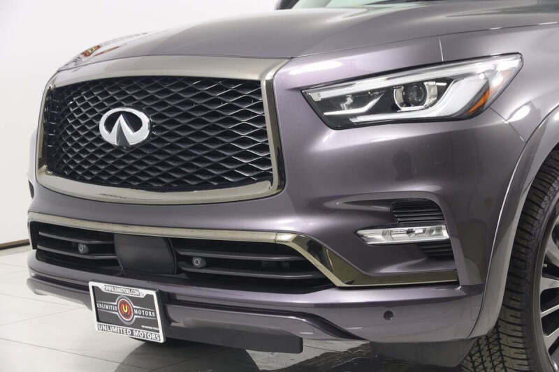 2023 Infiniti QX80 Premium Select
