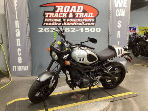 2016 Yamaha XSR900™