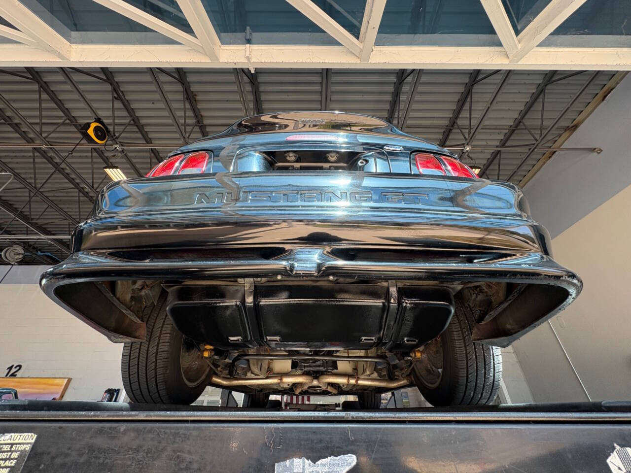 1998 Ford Mustang 77