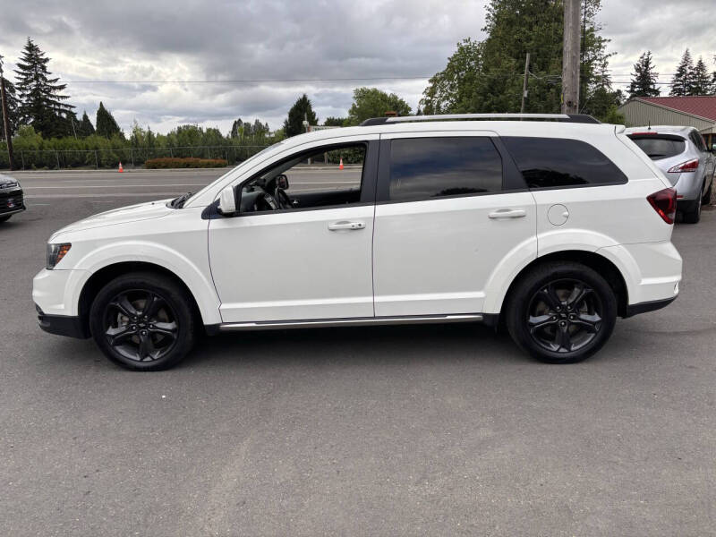2018 Dodge Journey Crossroad