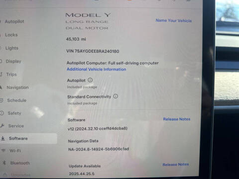 2024 Tesla Model Y Long Range