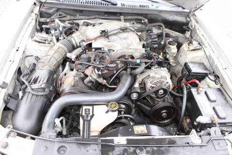 2000 Ford Mustang