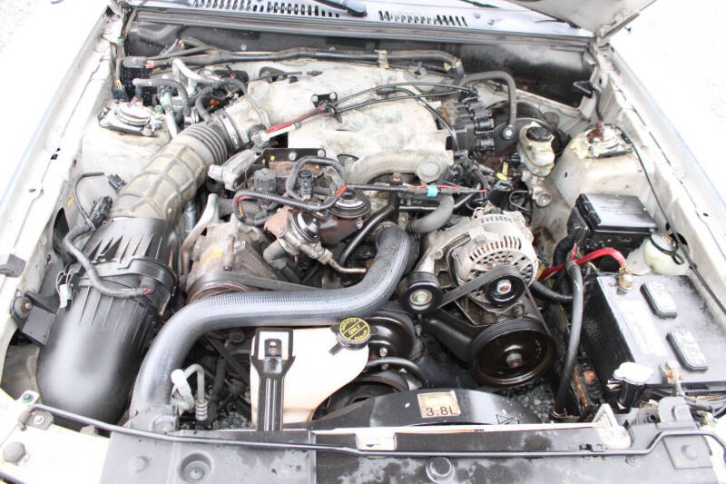 2000 Ford Mustang