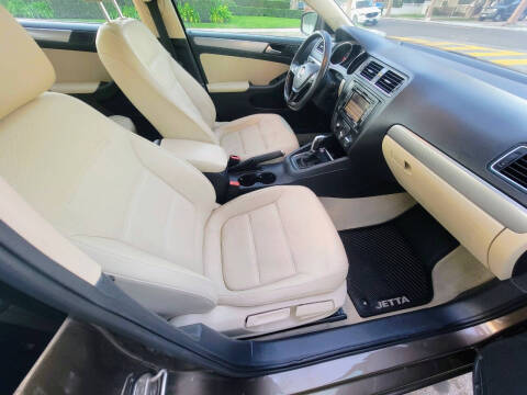 2015 Volkswagen Jetta SE