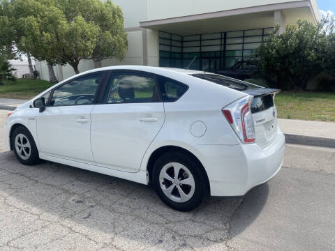 2015 Toyota Prius Three