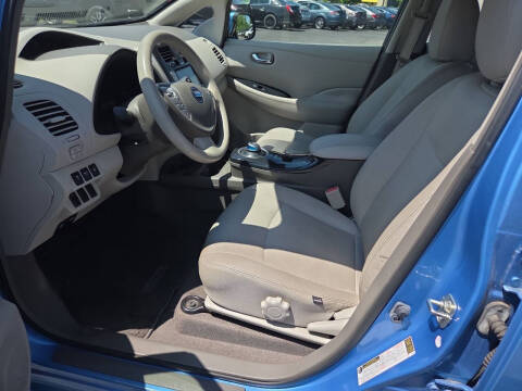 2012 Nissan LEAF SV