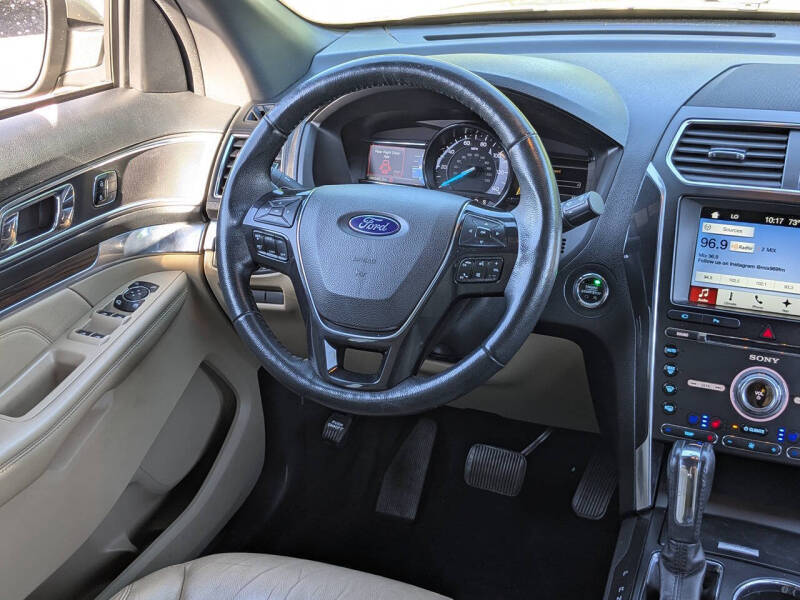 2017 Ford Explorer Limited