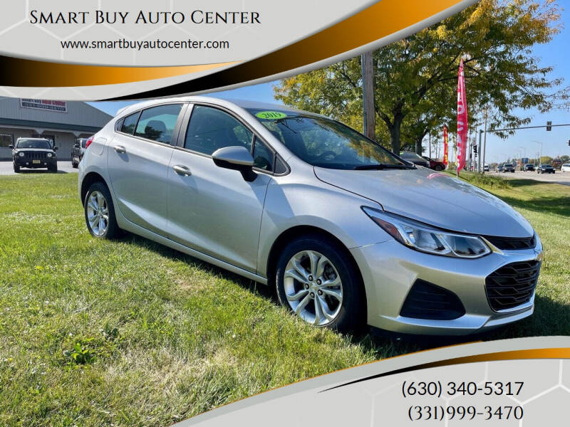 2019 Chevrolet Cruze LS's photo