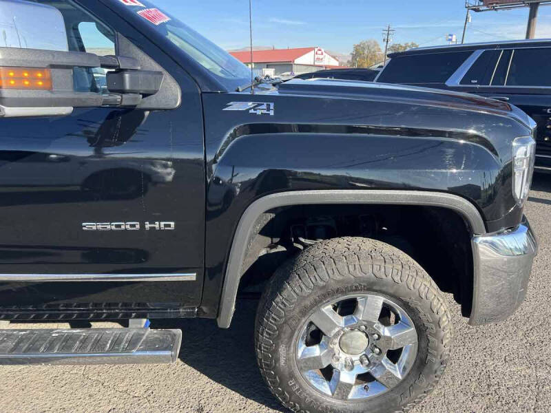 2017 GMC Sierra 3500HD