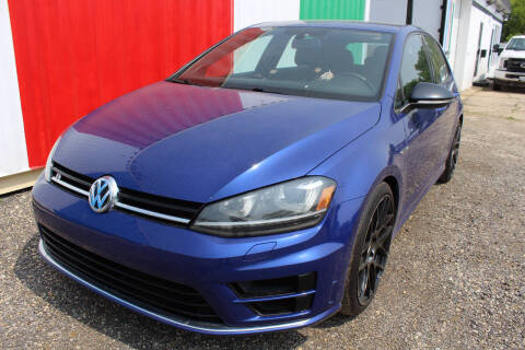 2016 Volkswagen Golf R 4Motion