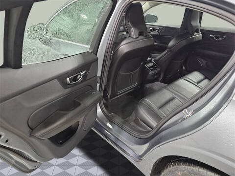 2021 Volvo S60 T6 Inscription