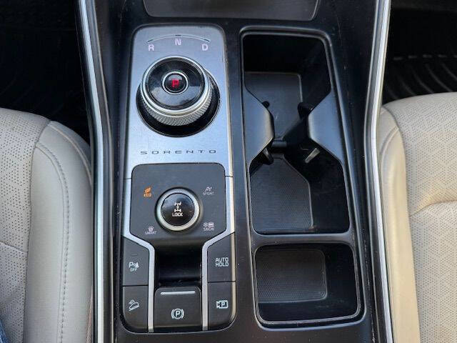 2022 Kia Sorento Hybrid S