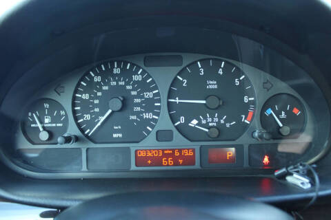 2003 BMW 3 Series 325i