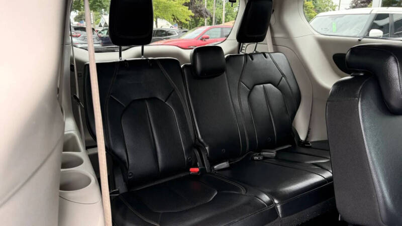 2018 Chrysler Pacifica Touring L