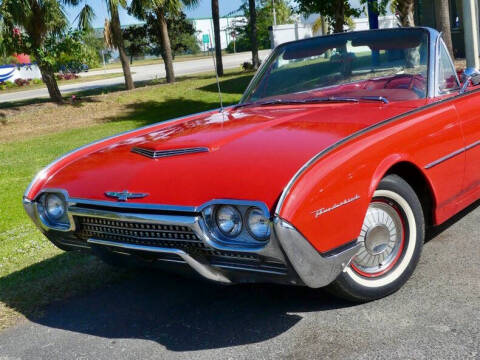 1962 Ford Thunderbird