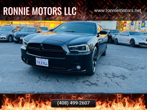 2014 Dodge Charger for sale at Ronnie Motors LLC in San Jose CA