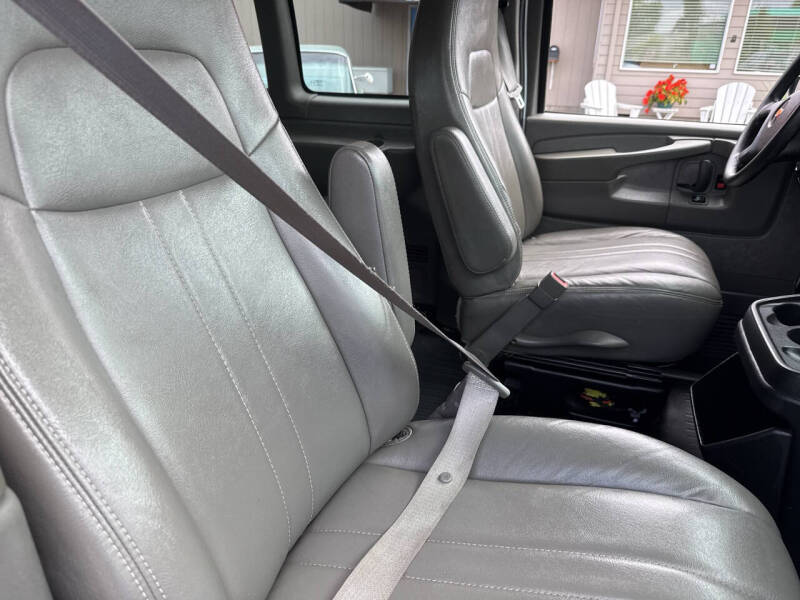 2015 Chevrolet Express LS 2500