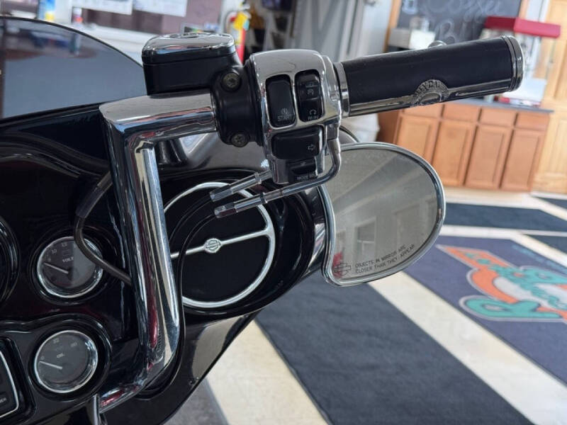 2002 Harley-Davidson FLHTCI