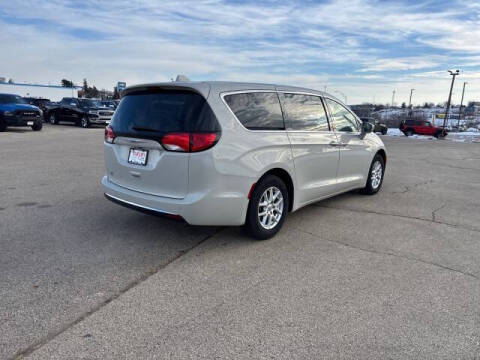 2020 Chrysler Pacifica Touring