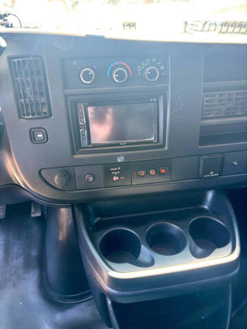 2018 Chevrolet Express 2500